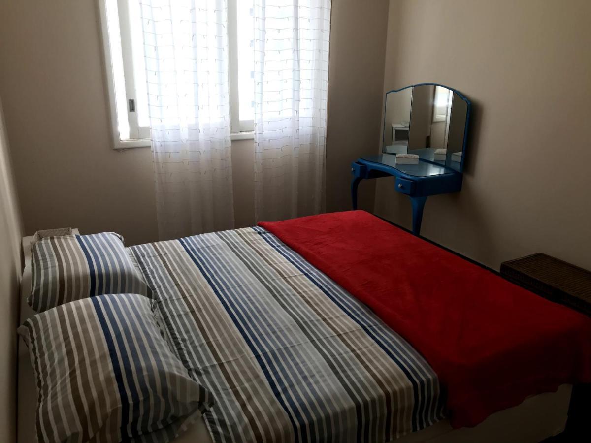 Apartmán Pitangueiras, Frente Ao Mar Com Servico De Praia Guarujá Exteriér fotografie